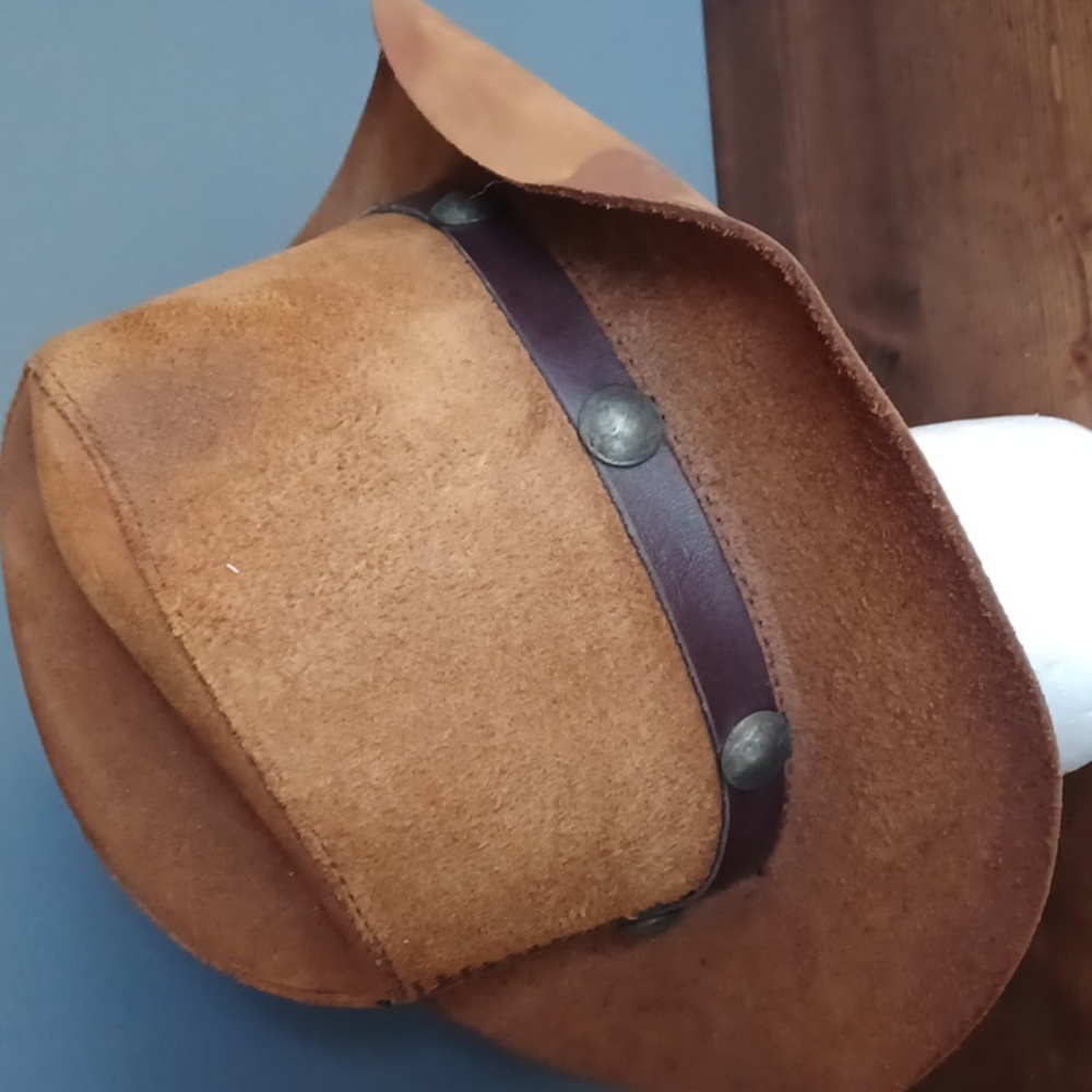 COMSTOCK leather hat - Picture 4 of 16